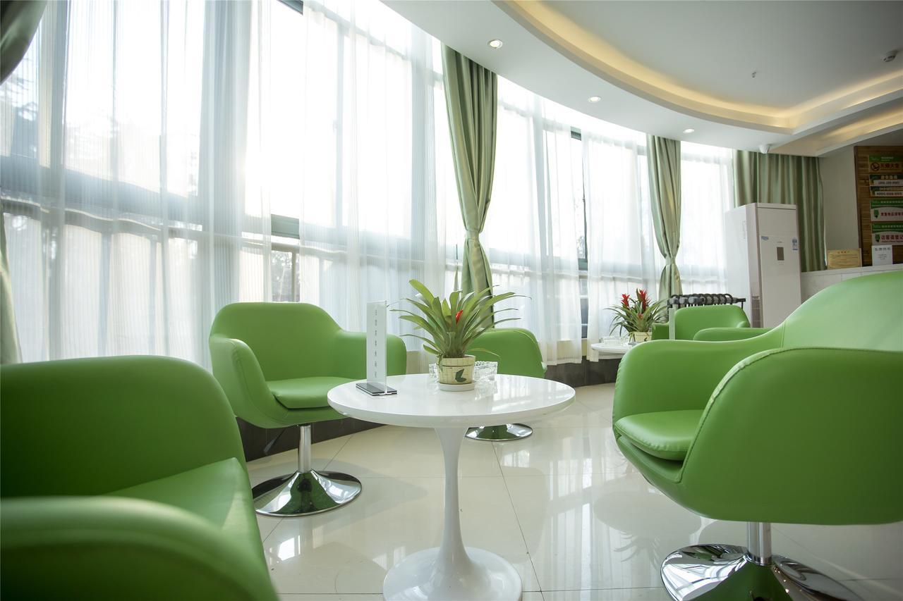 Vatica Xuzhou High Speed Railway Station Hotel Exterior foto